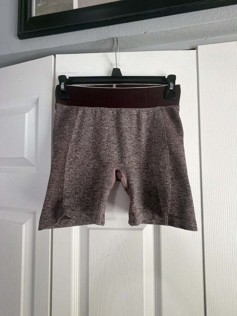 Gymshark Flex Seamless High-Waist Bike Shorts in Dark Brown/Maroon
